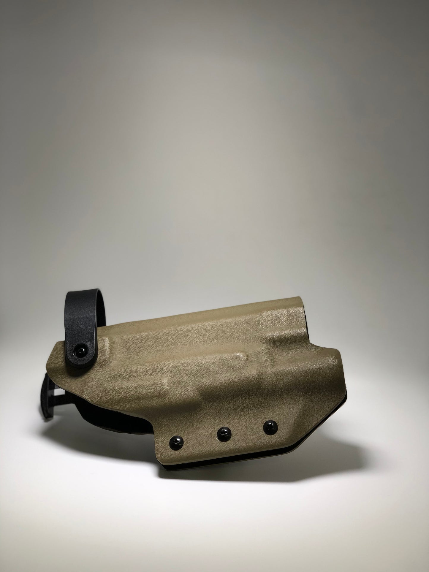 MK3 Outside Waistband w/ Light