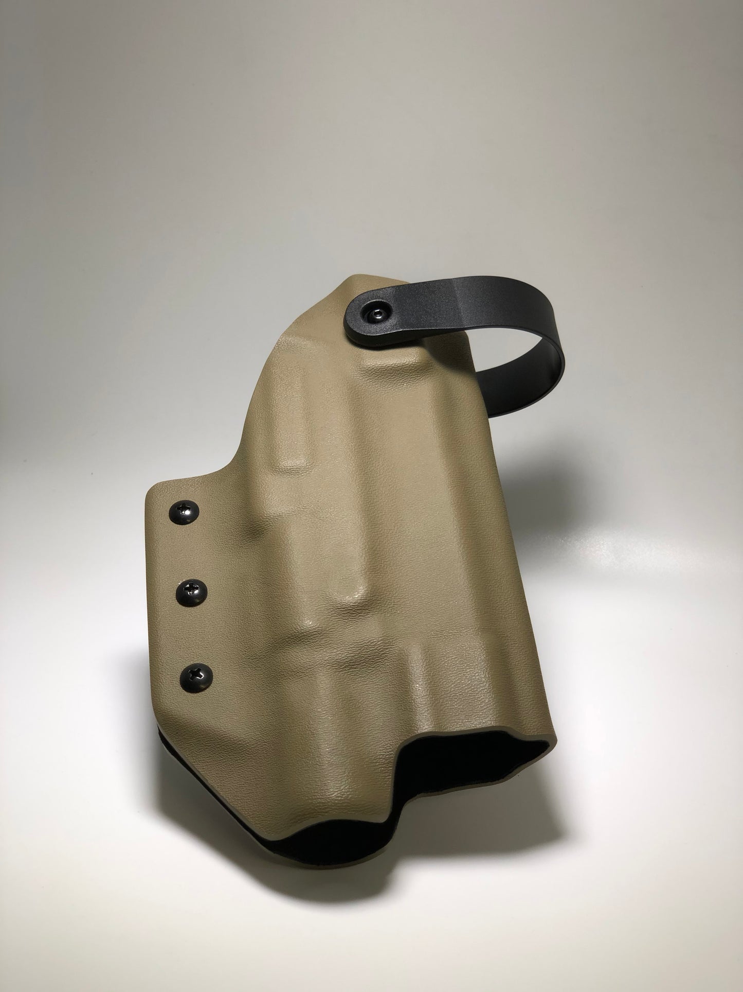 MK3 Outside Waistband w/ Light